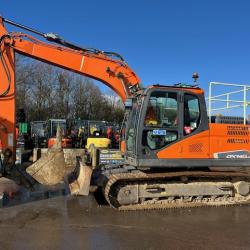 Doosan DX140LC-5