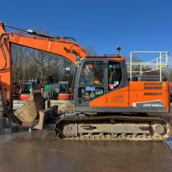 Doosan DX140LC-5