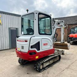 Takeuchi TB225