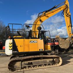 JCB JS130LC