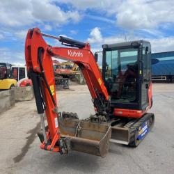 Kubota KX027-4