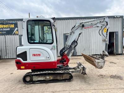 Takeuchi TB225