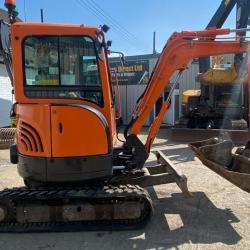 Doosan DX27Z