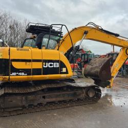 JCB JS145