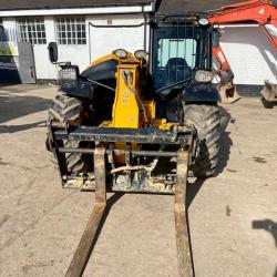 JCB 527-58